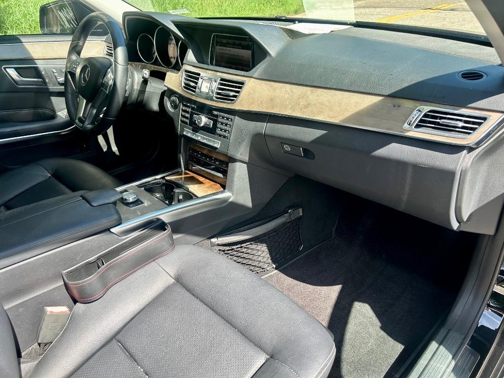 2014 Mercedes-Benz E-Class E350 Luxury photo